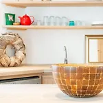 Spacious Flat In A Central, But Calm Area Of Cph
